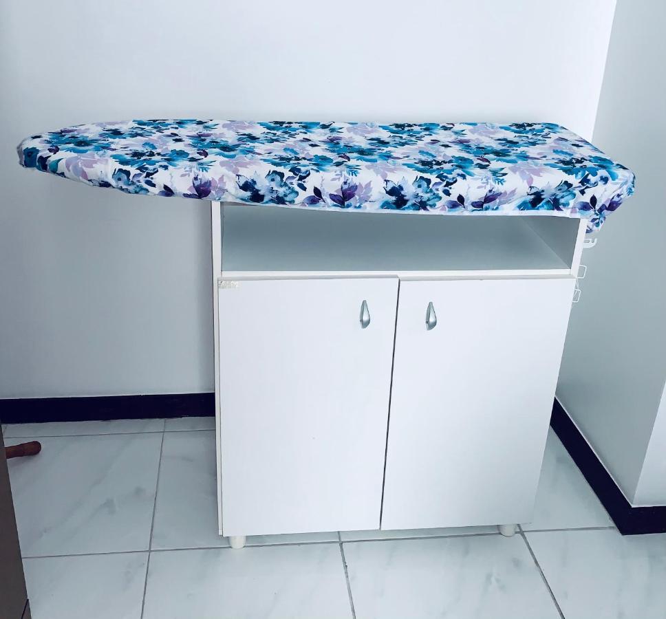 Stayhere! Fique Aqui! Apartamento 2/4 Mobiliado No Costa Azul :-) Salwador Zewnętrze zdjęcie